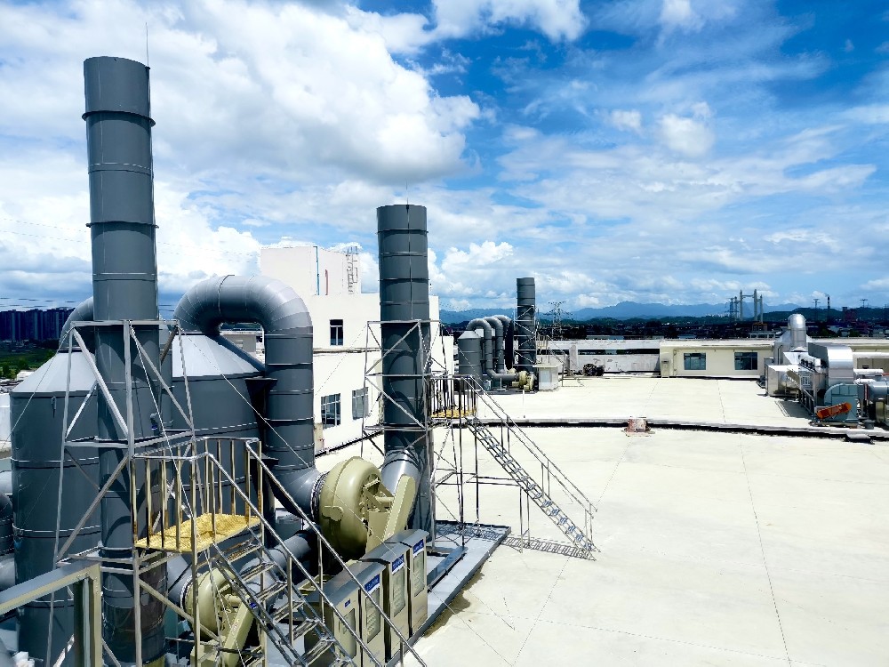 雙碳背景下智能科技賦能工業(yè)廢氣除塵，構建高效環(huán)保新范式